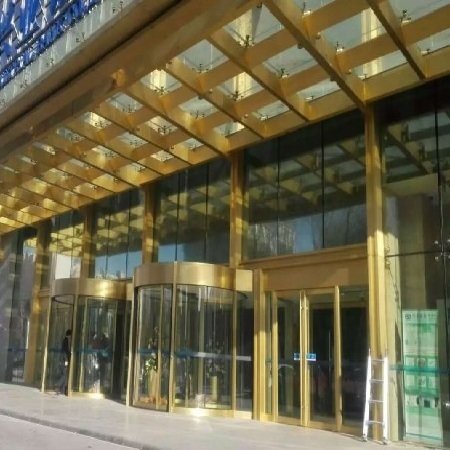 成都銀行兩翼自動旋轉門工程